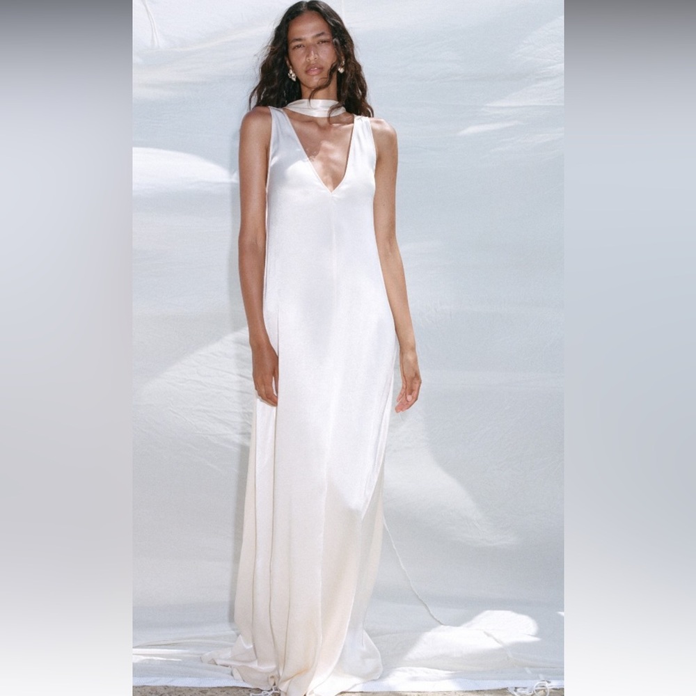 Shona Joy - Elegant White Maxi
